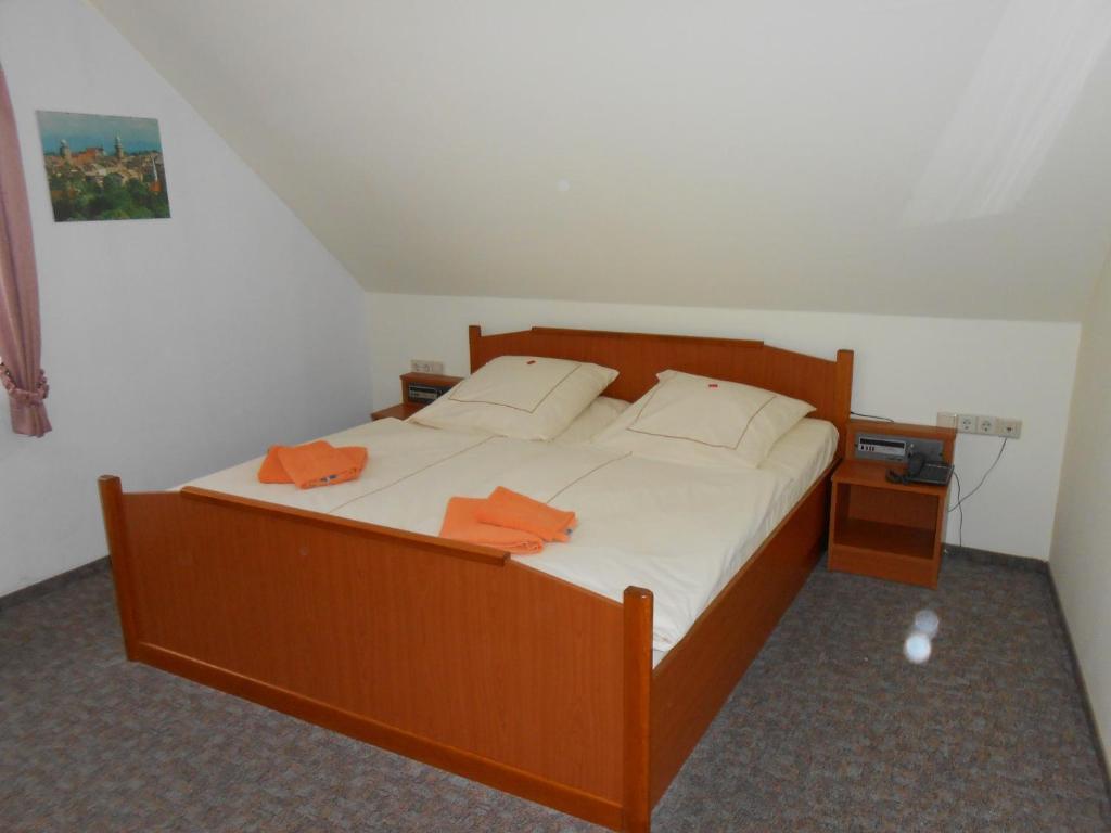 Goldener Engel /Pension Görlitz Стая снимка