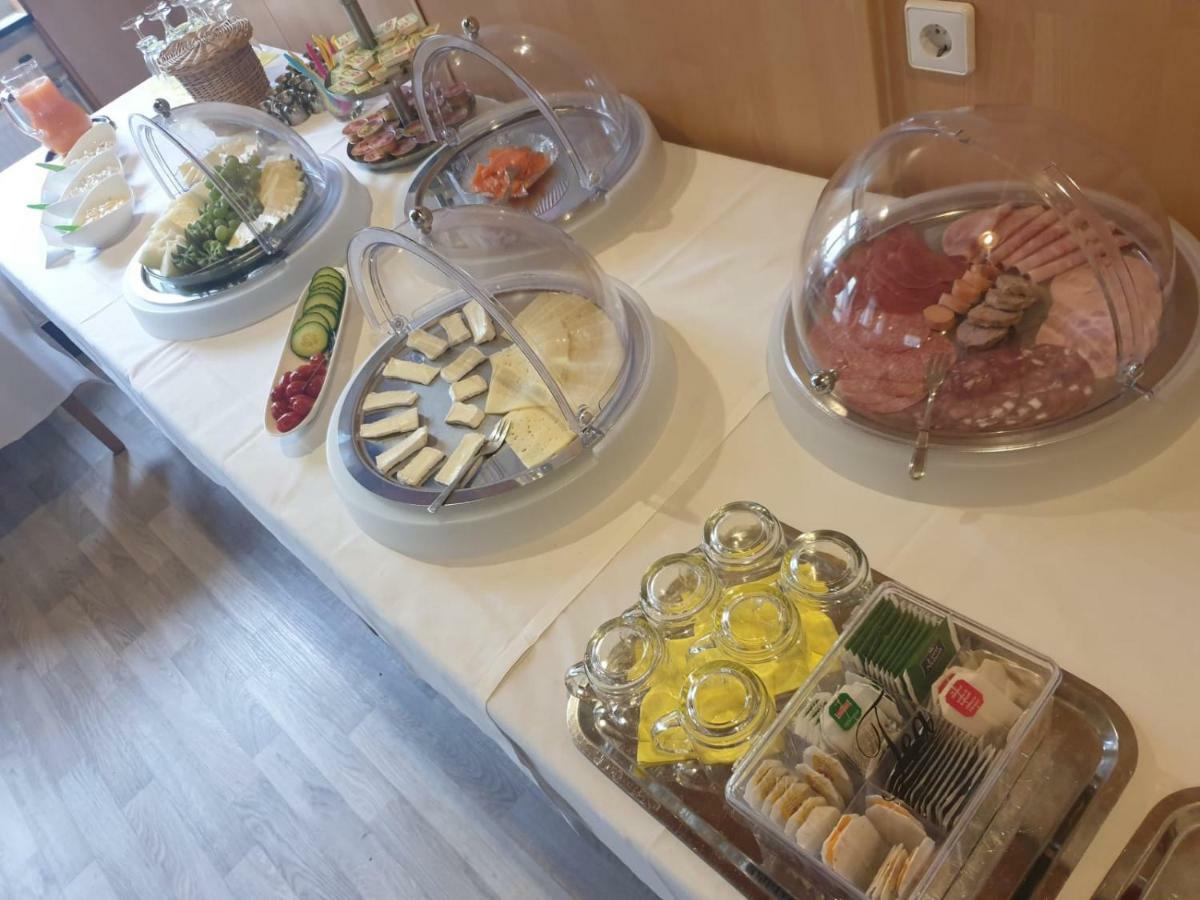 Goldener Engel /Pension Görlitz Екстериор снимка
